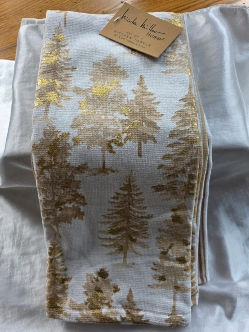 🎄Nicole Miller White and Gold Tree-Print Kitchen Towels - Set of 3  100% Cotton